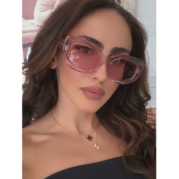 NEW Celine CL40277F Bold Transparent Pink Cat Eye Sunglasses - Picture 1 of 8